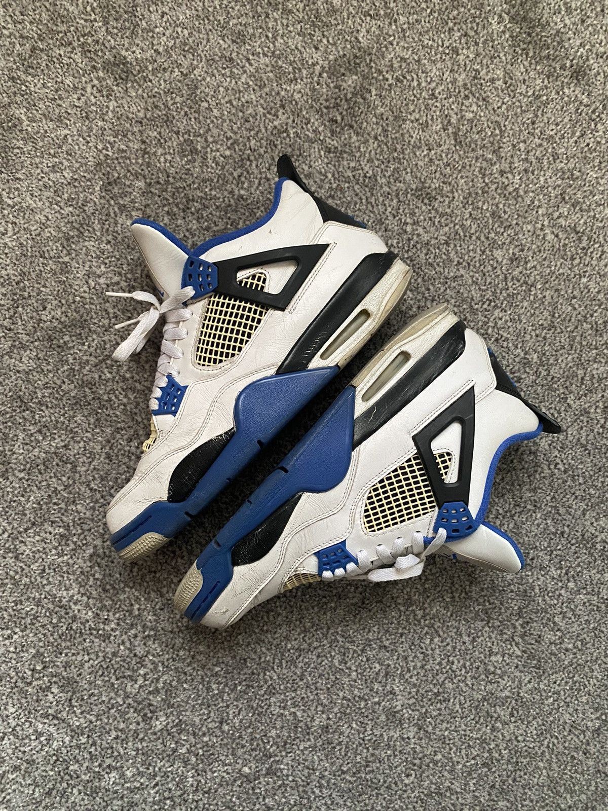 Air Jordan Retro Motorsport White Blue OG 2017