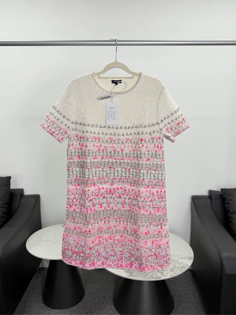 Chanel Chanel Round-neck dress Size S / US 4 / IT 40 - 1 Thumbnail