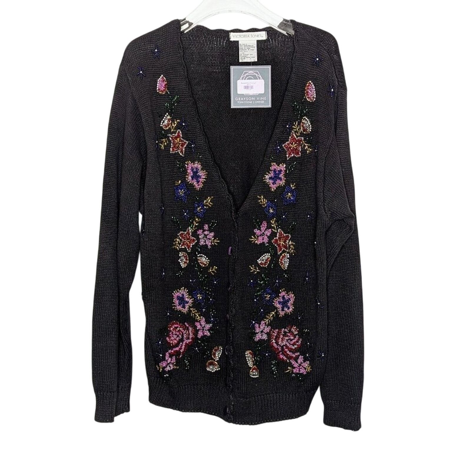 Vintage Vintage Black V-Neck Long Sleeve Floral Beaded Cardigan Size S / US 4 / IT 40 - 1 Thumbnail