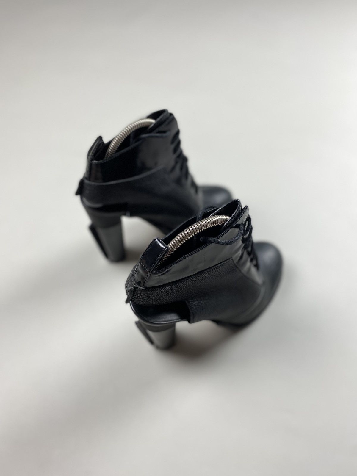Alexander Wang Alexander Wang ladies leather ankle heeled boots size 39 Size US 9 / IT 39 - 9 Thumbnail