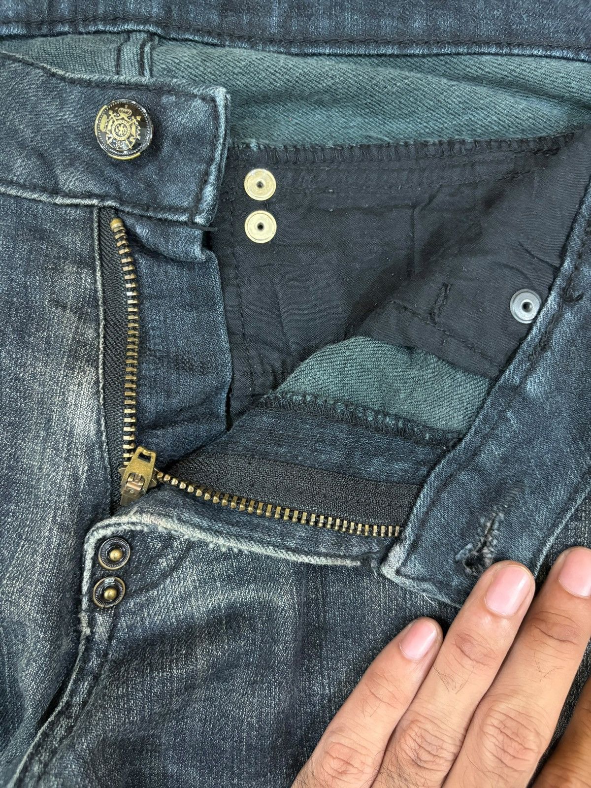Japanese Brand Vintage Japanese Brand Mud Wash Distressed Jeans Size US 32 / EU 48 - 9 Thumbnail