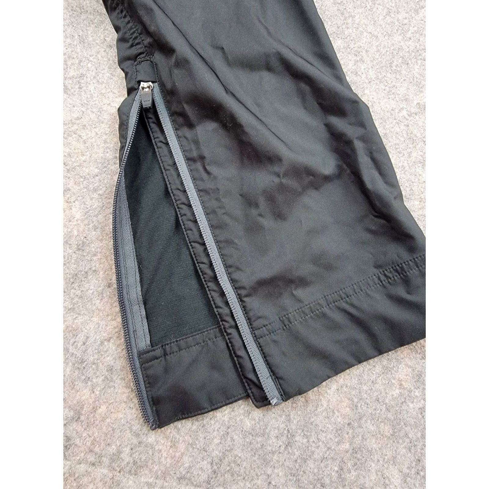 Vintage LL Bean Pants Womens Small Black Softshell Belted Outdoor Hiking Camping Active Size 28" / US 6 / IT 42 - 5 Thumbnail