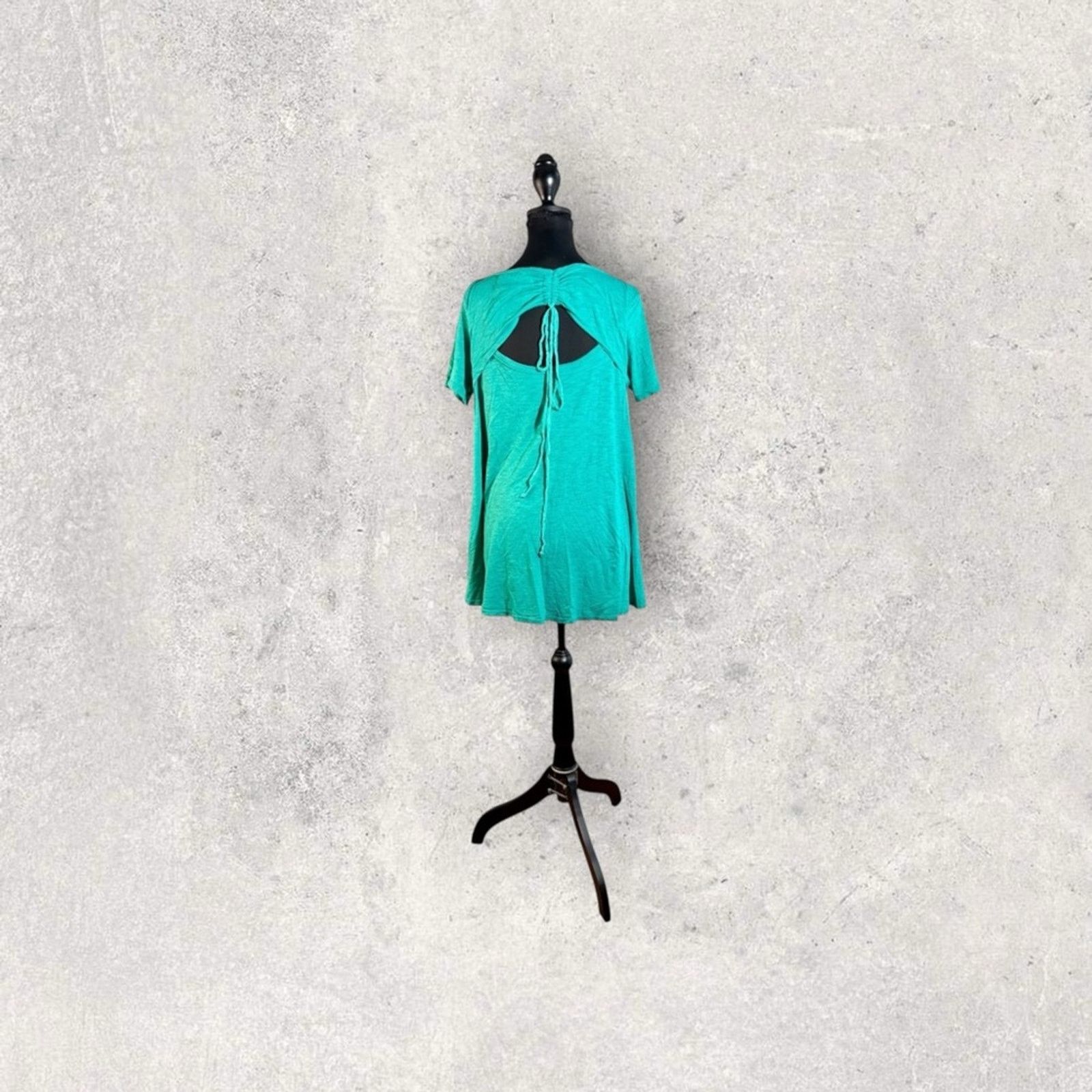 Anthropologie Anthropologie Green Relaxed Back Detail Boxy T-Shirt Size S / US 4 / IT 40 - 4 Thumbnail