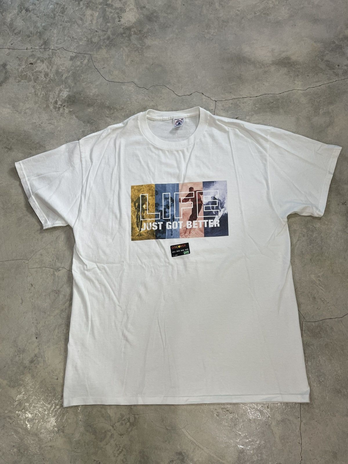 Vintage Discover Card Life Just Got Better Graphic Tee Size US XL / EU 56 / 4 - 1 Thumbnail