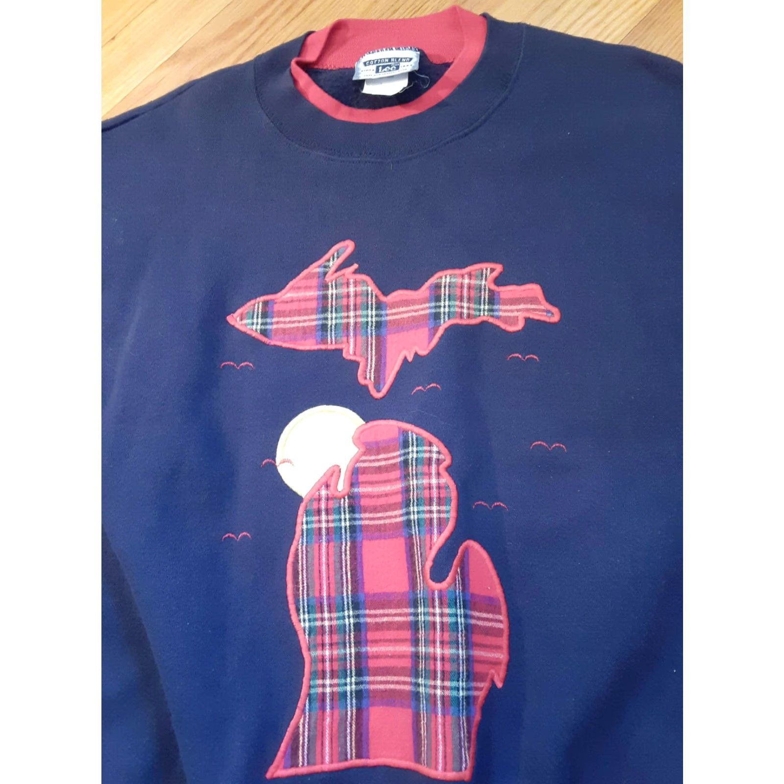 Lee Vintage Embroidered Michigan Map 2X Lee Red Sweatshirt User: Vintage Embroidered Michigan Map 2X Lee Red Sweatshirt Size US XXL / EU 58 / 5 - 4 Thumbnail