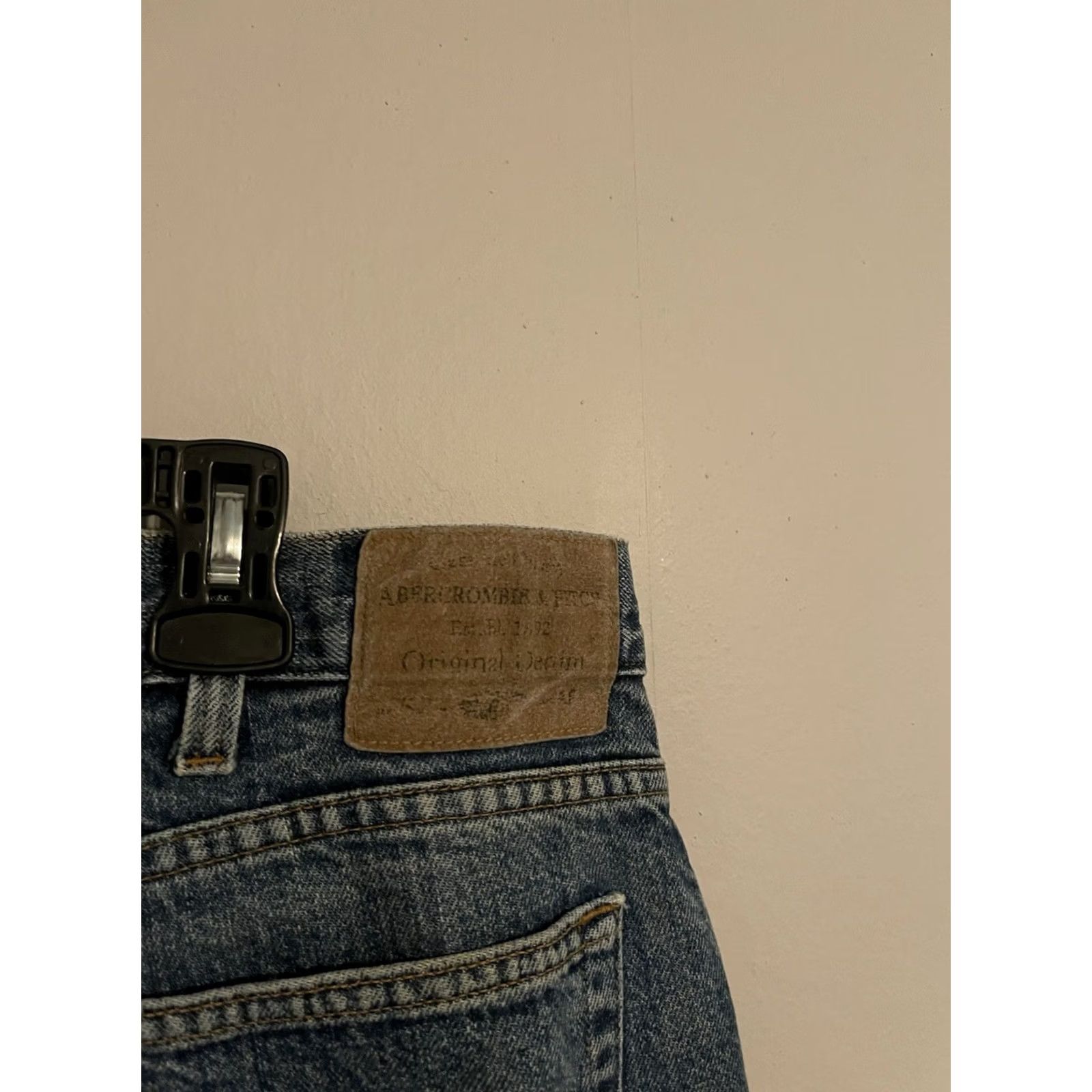 Abercrombie & Fitch VINTAGE Abercrombie & Fitch Baggy Jeans - Men 38x34 Denim Cotton Zip Fly USA Made USA Theme Baggy 90s Mens Jeans Size US 38 / EU 54 - 4 Thumbnail