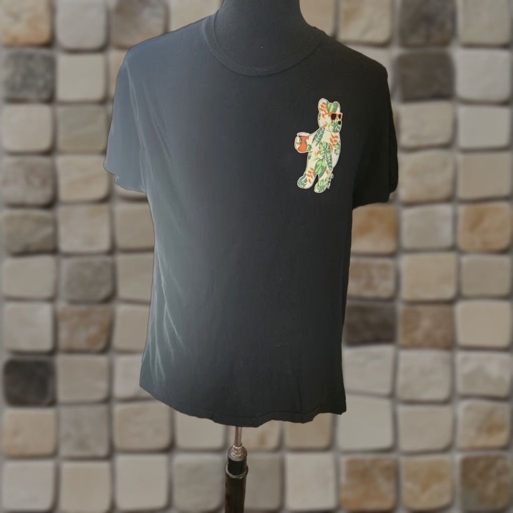 Vintage Riot Society Logo Leaf Bear W/Red Solo Cup Shirt Black L Mens Size US L / EU 52-54 / 3 - 1 Thumbnail