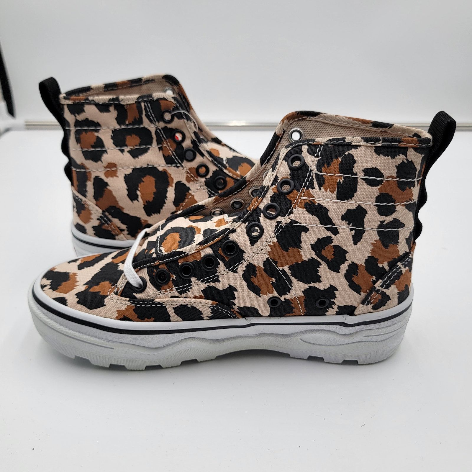 Vans Vans Sentry WC 'Leopard' Sz 4.5M/6W VN0A4P3K4XB Size US 6 / IT 36 - 2 Thumbnail