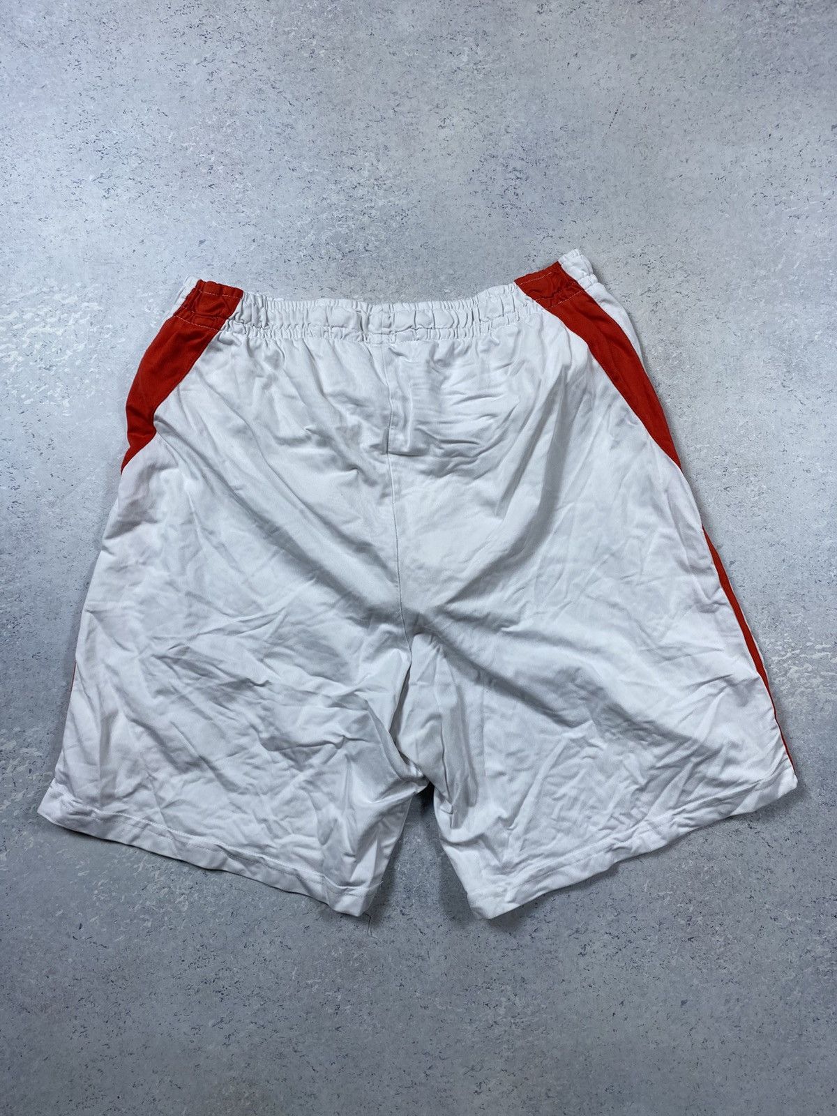 Adidas Vintage Adidas Bayer Leverkusen #27 Gonzalo Castro Shorts Size US 36 / EU 52 - 4 Thumbnail