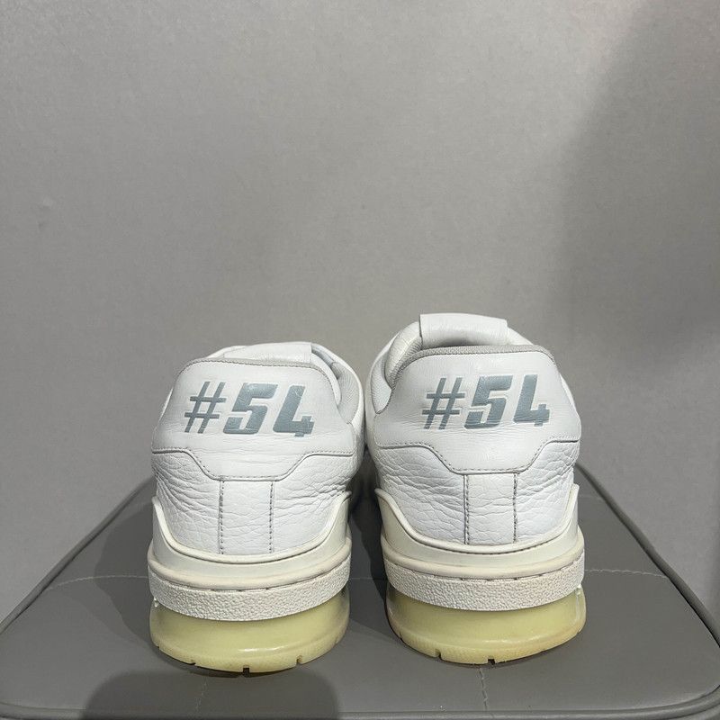 Louis Vuitton Louis Vuitton Trainer Sneakers in White Leather - Size US 8 / EU 41 - 3 Thumbnail