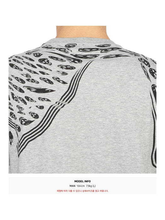 Alexander McQueen o1y1024 T-Shirt In Grey Size US XL / EU 56 / 4 - 5 Thumbnail