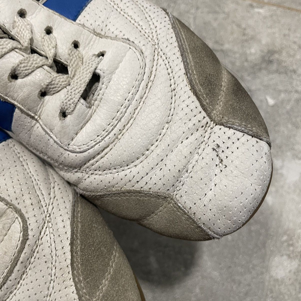Dirk Bikkembergs × Vintage 42 Vintage Dirk Bikkembergs Sneakers Trainer Soccer Shoes Size US 9 / EU 42 - 7 Thumbnail