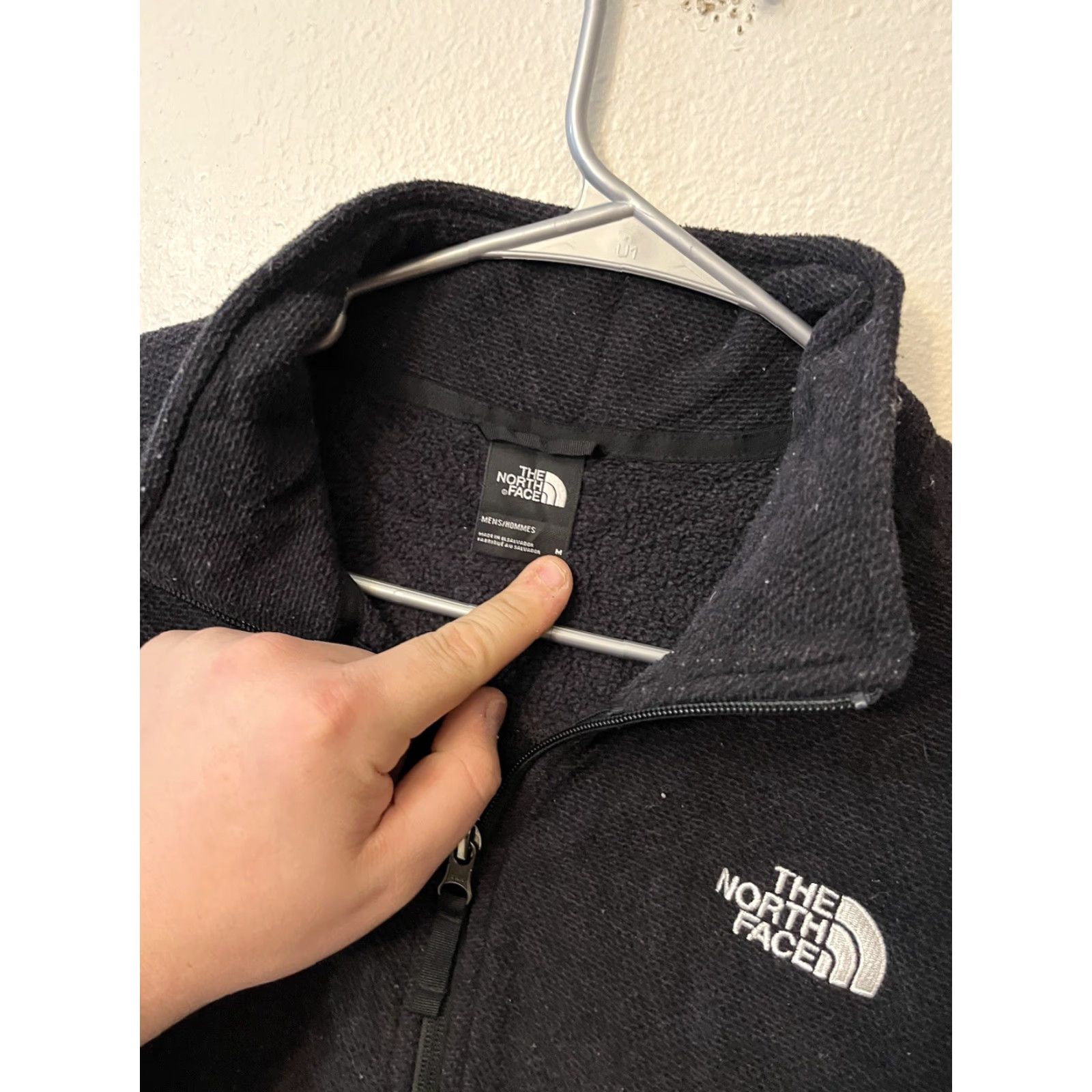 The North Face The North Face Men's Athletic Sweater Long Sleeve 1/4 Zip Black M Size US M / EU 48-50 / 2 - 2 Thumbnail