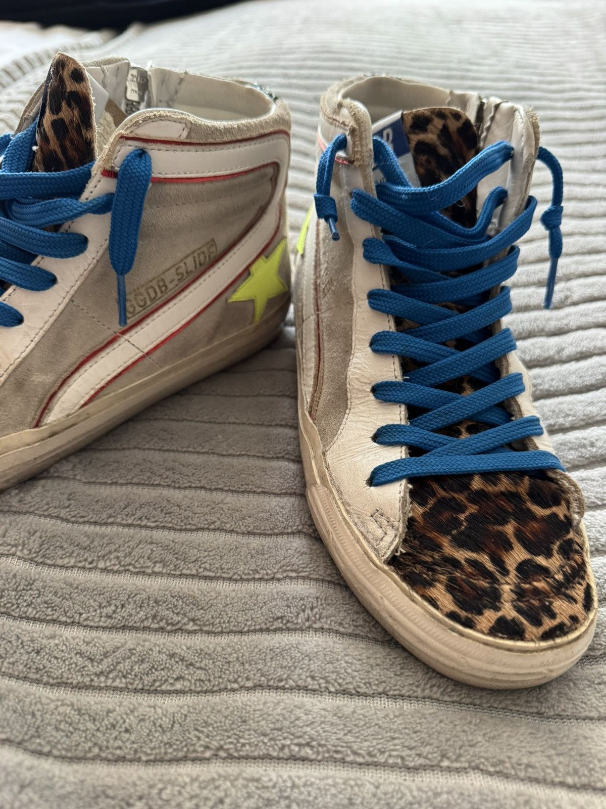 Golden Goose Golden Goose Slide Sneakers Blue Laces Leopard Print Size US 7 / IT 37 - 7 Thumbnail
