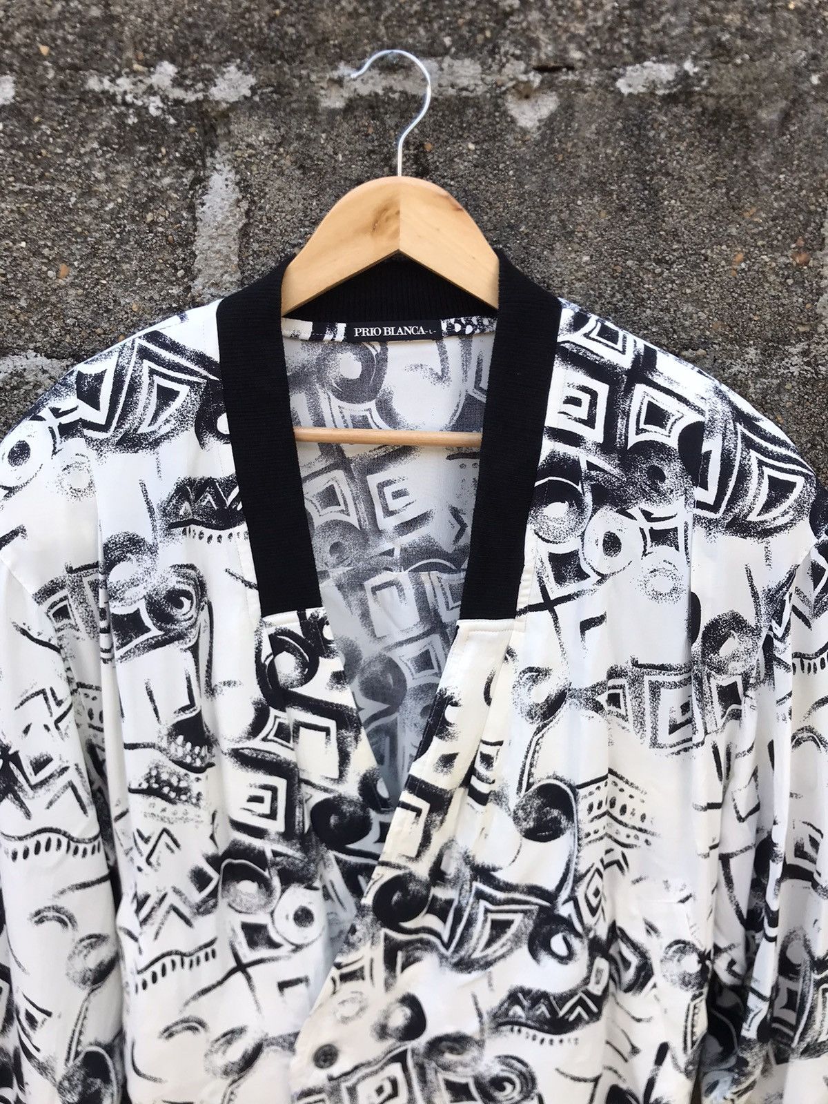Japanese Brand (NWT) Rare Design Silk Material Prio Blanca Size US L / EU 52-54 / 3 - 5 Thumbnail