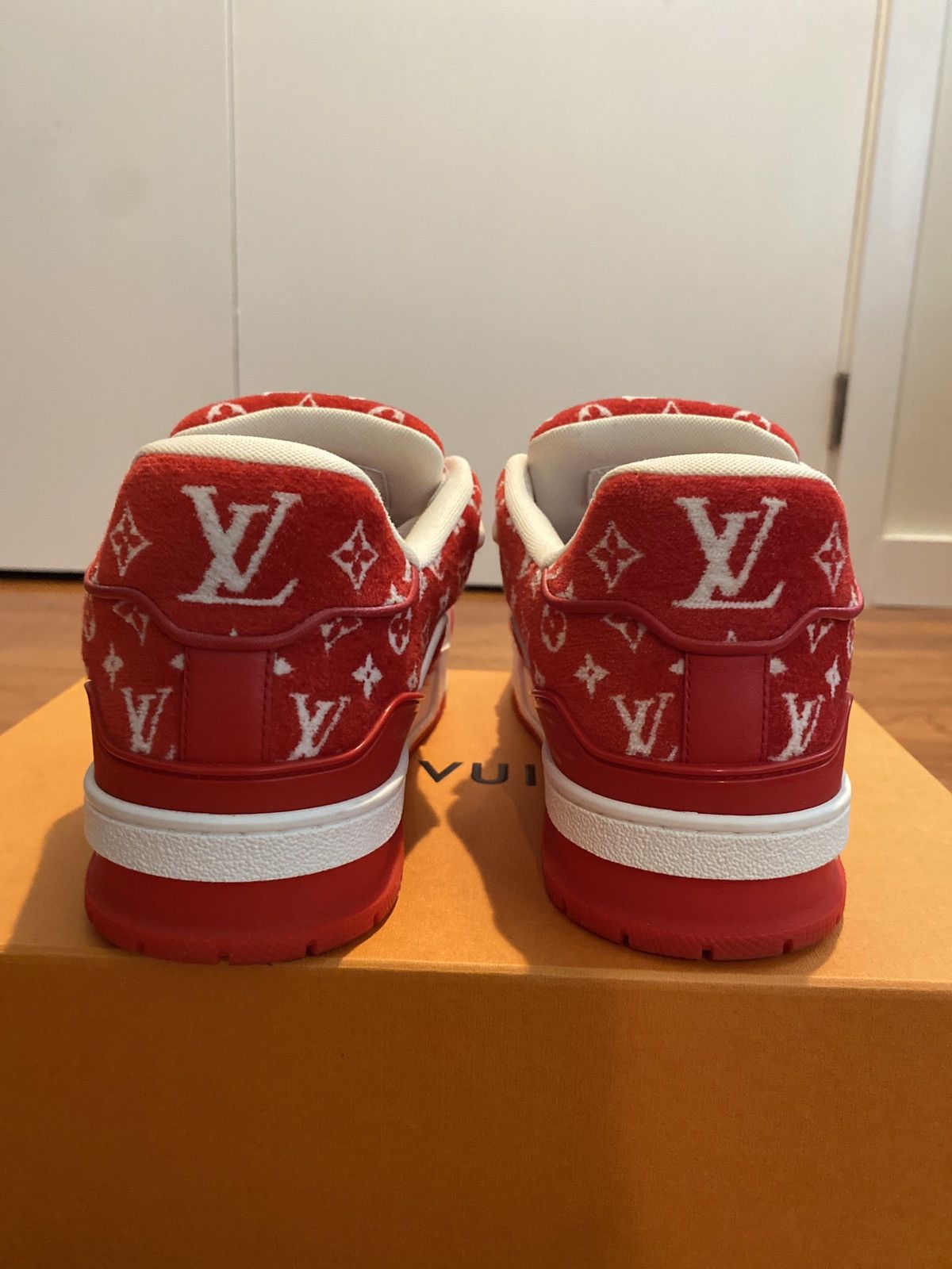 Louis Vuitton Louis Vuitton Trainer Red Monogram Size US 11.5 / EU 44-45 - 6 Thumbnail