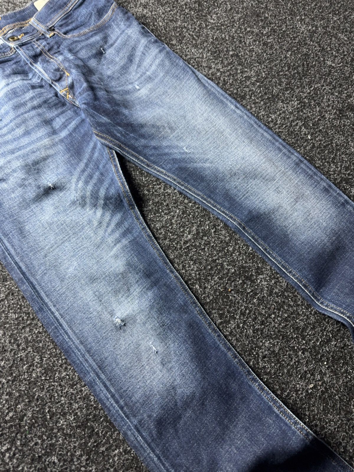 Diesel Luxury 00s Diesel Tepphar Made in Italy Slim Tapered Jeans Size US 30 / EU 46 - 5 Thumbnail