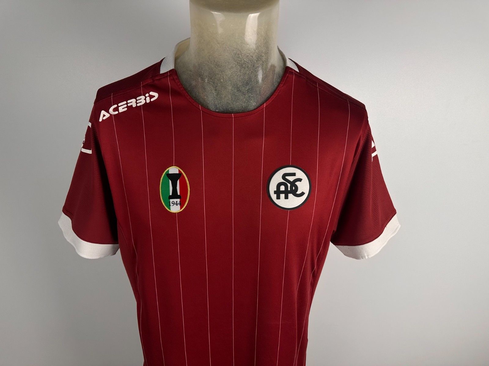 Other Spezia 2019 Away Football Shirt Soccer Jersey Red Size L Size US L / EU 52-54 / 3 - 4 Thumbnail