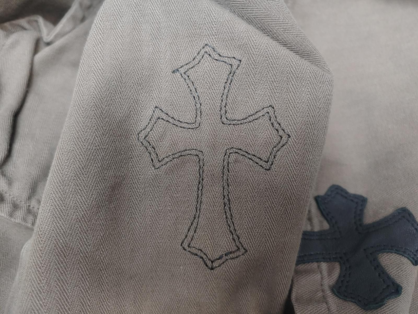 Chrome Hearts Chrome Hearts Oversized Cross Patch Shirt in Olive Green Size ONE SIZE - 9 Thumbnail