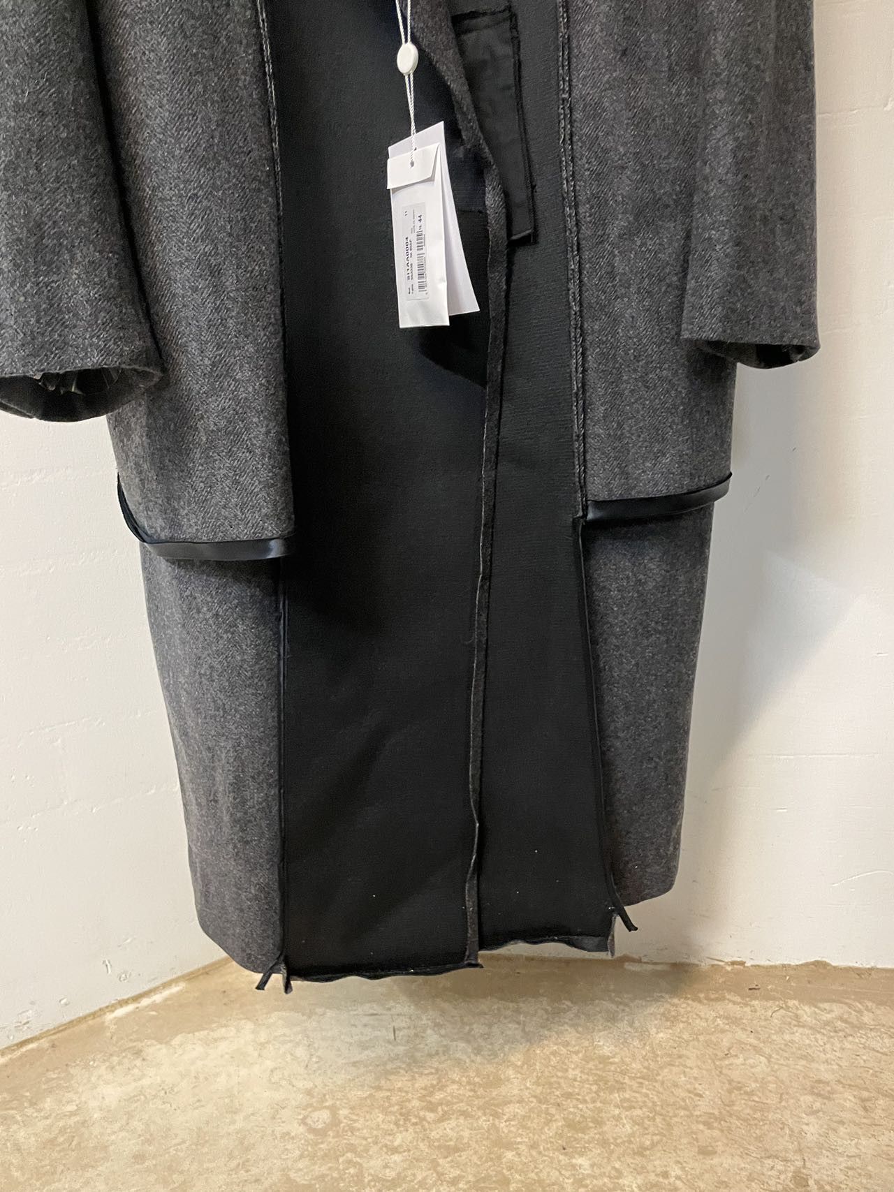 Maison Margiela Maison Margiela Panelled Mid-Length Coat Size US S / EU 44-46 / 1 - 7 Thumbnail