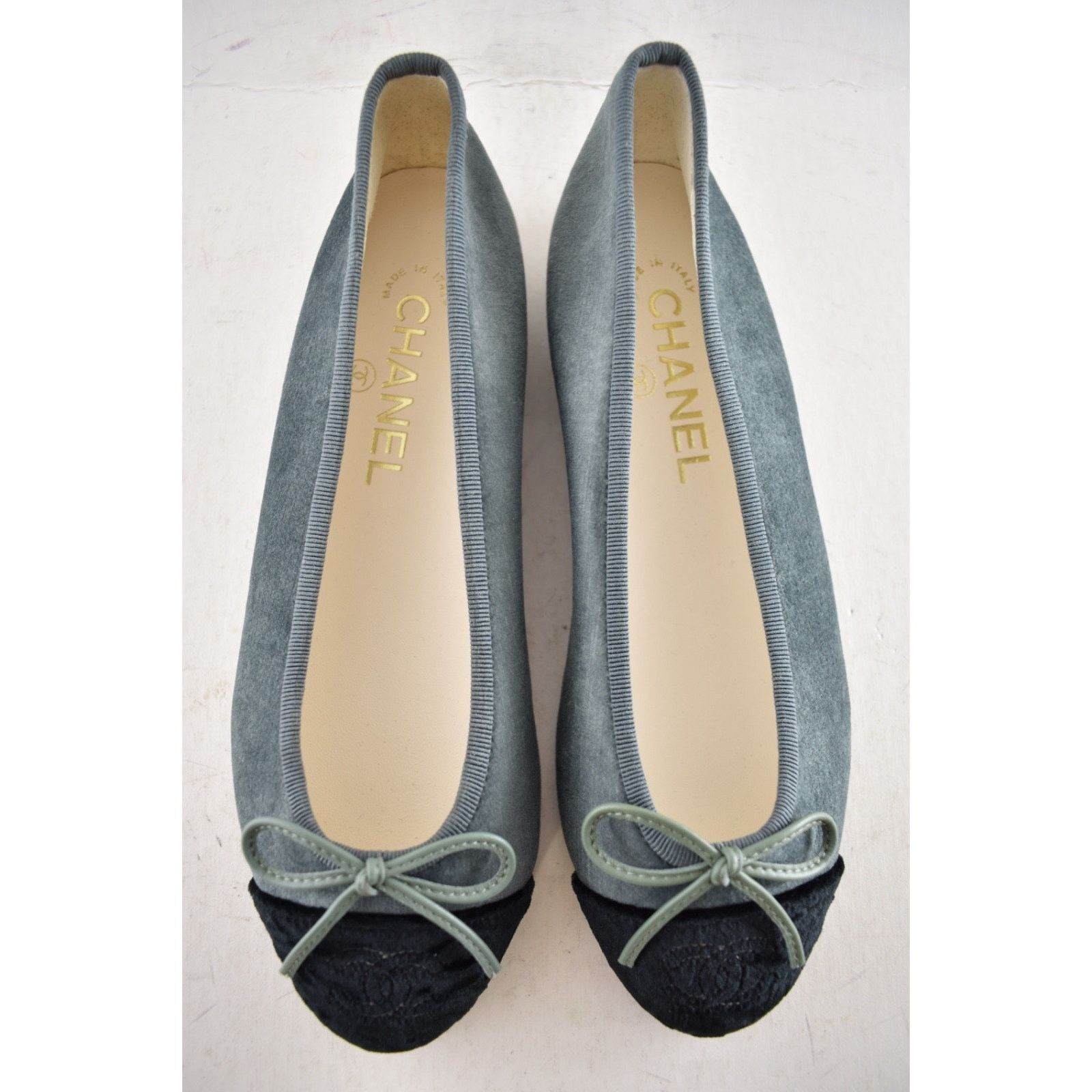 Chanel Chanel 24A Green Black Velvet CC Logo Ballet Flat 36 Size US 6 / IT 36 - 14 Thumbnail