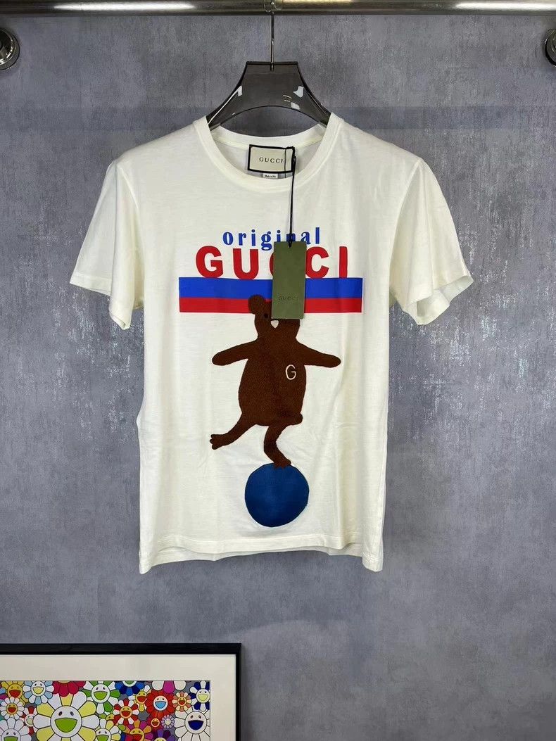 Gucci Gucci Embroidered bear red and blue LOGO short sleeves 2503 Size US XXS / EU 40 - 1 Thumbnail