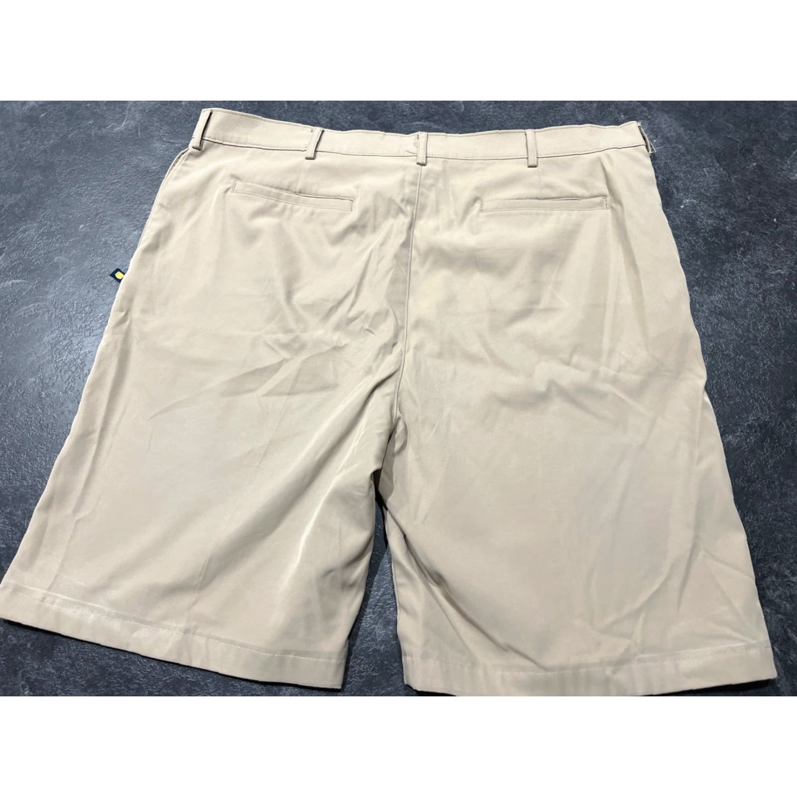 Vintage DENNIS Mens M42 Khaki Flat Front Stretch Twill Shorts Polyester Size US 42 / EU 58 - 2 Thumbnail