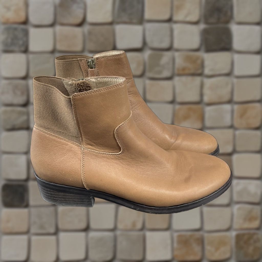 Eileen Fisher Joyce Ankle Bootie Womens Size 9 Brown Leather Side Zip Block Heel Shoes Casual