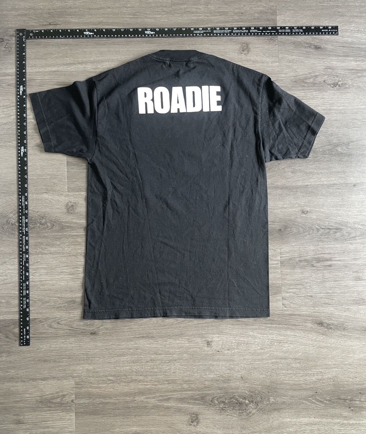 Disney VTG Aerosmith Rock & Roller Coaster “Roadie” T-shirt (Sz.L) Size US L / EU 52-54 / 3 - 4 Thumbnail