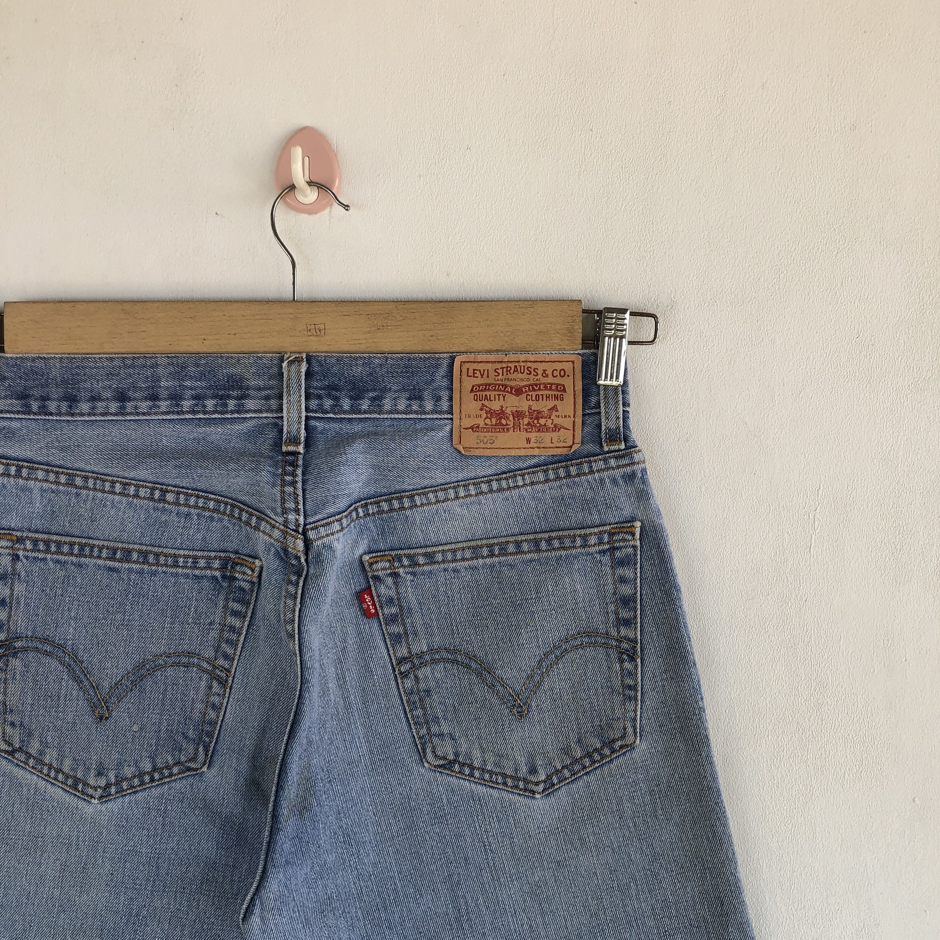 Levi's Vintage Levis 505 Jeans Levi's Sun Faded Light Wash Denim Size US 30 / EU 46 - 5 Thumbnail