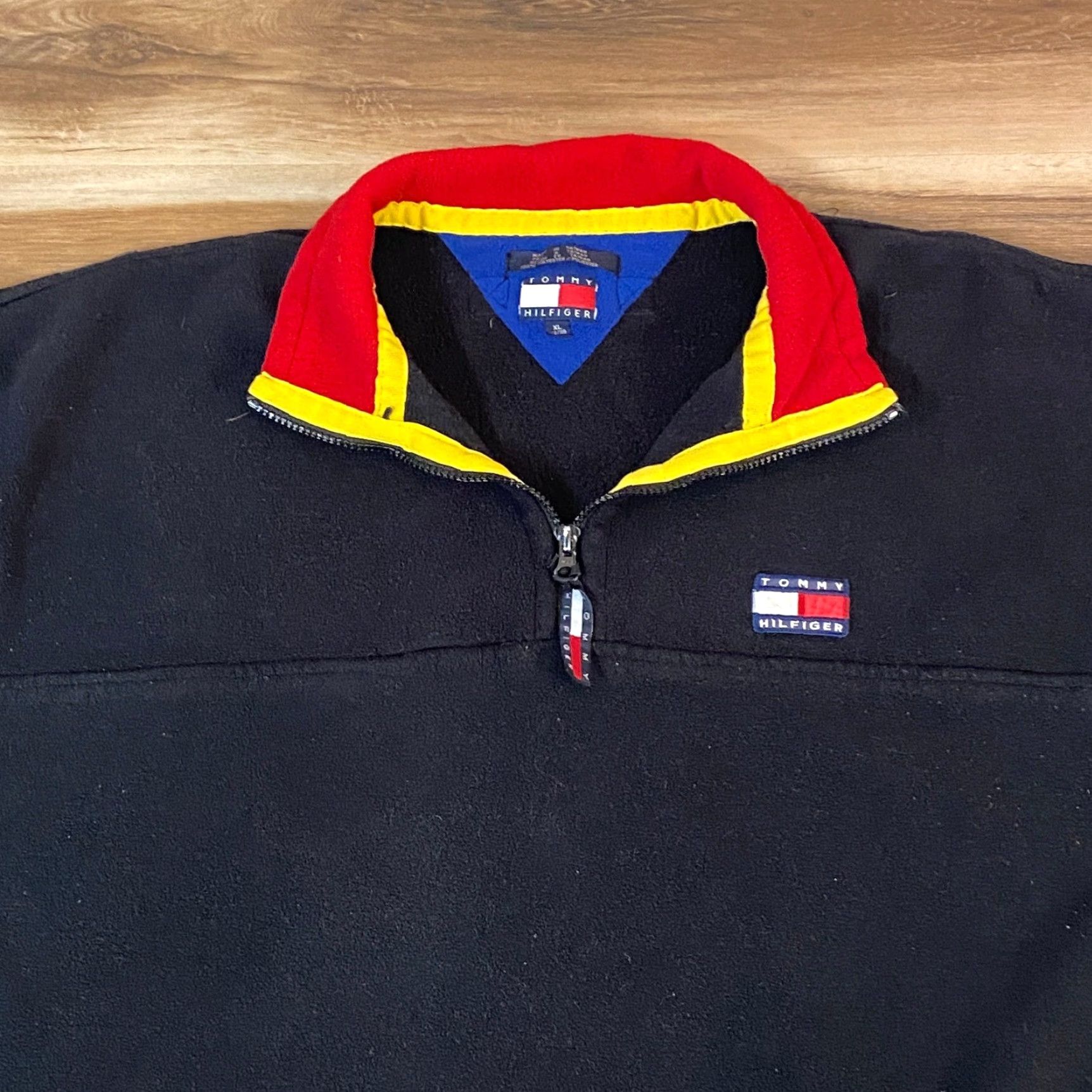 Tommy Hilfiger VINTAGE Tommy Hilfiger Mens Black Fleece 1/4 Zip Pullover Sweatshirt XL Size US XL / EU 56 / 4 - 2 Thumbnail