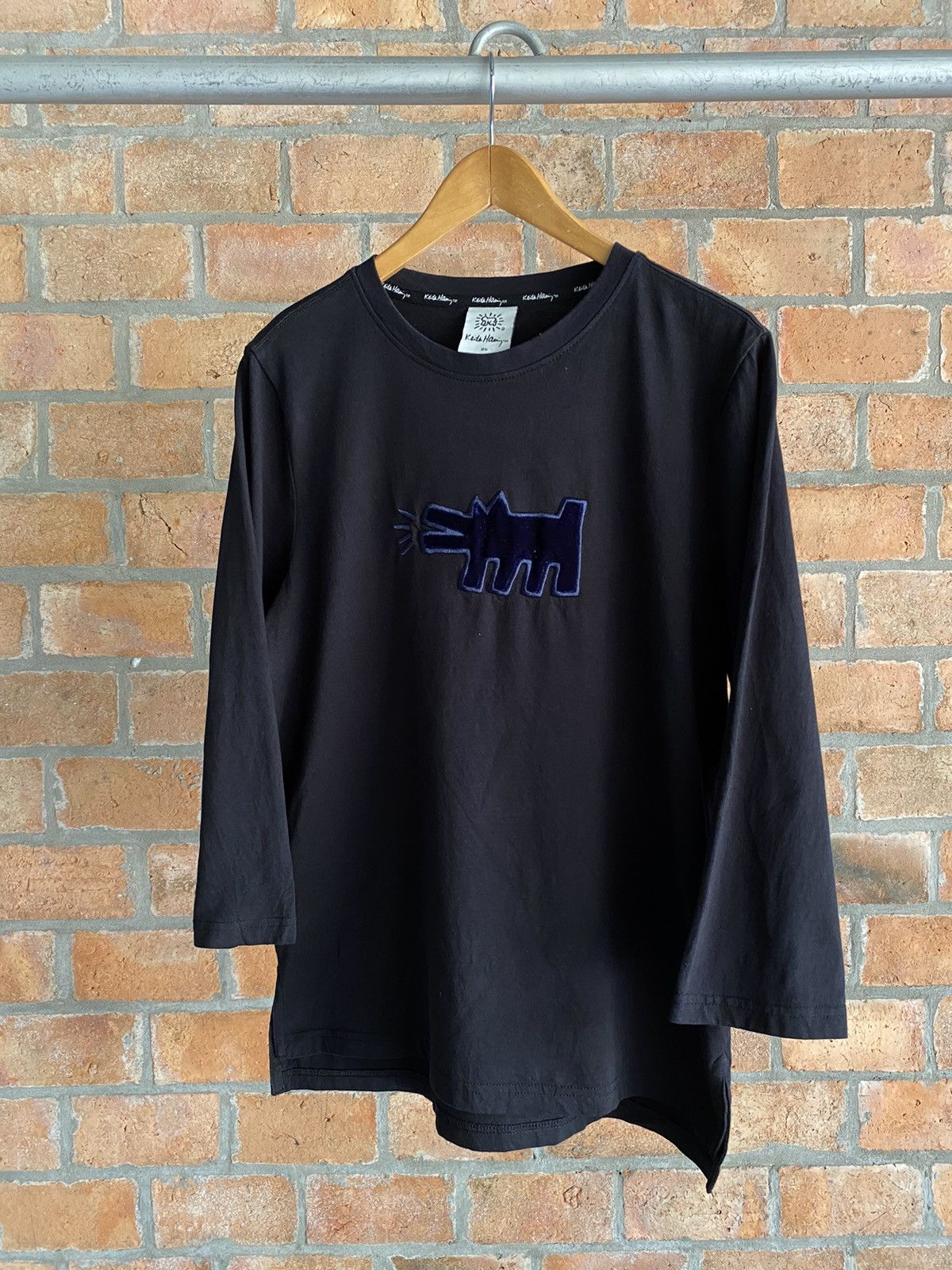 Keith Haring dog embroidery long sleeve tee