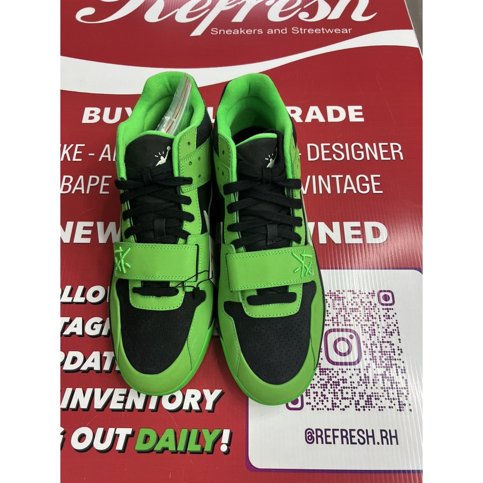 Jordan Brand Jumpman Jack Travis Scott Green Spark Size 14 IM9113-300 Size US 14 / EU 47 - 3 Thumbnail