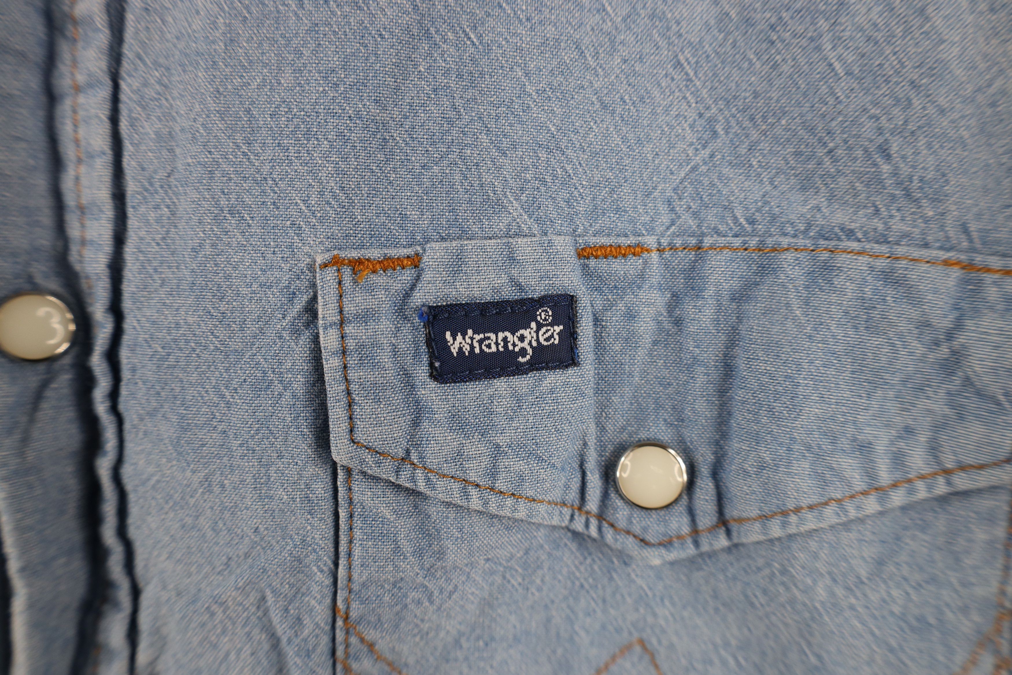 Vintage × Wrangler Vintage 90s Wrangler Western Rodeo Cowboy Denim Button Shirt Size US L / EU 52-54 / 3 - 5 Thumbnail