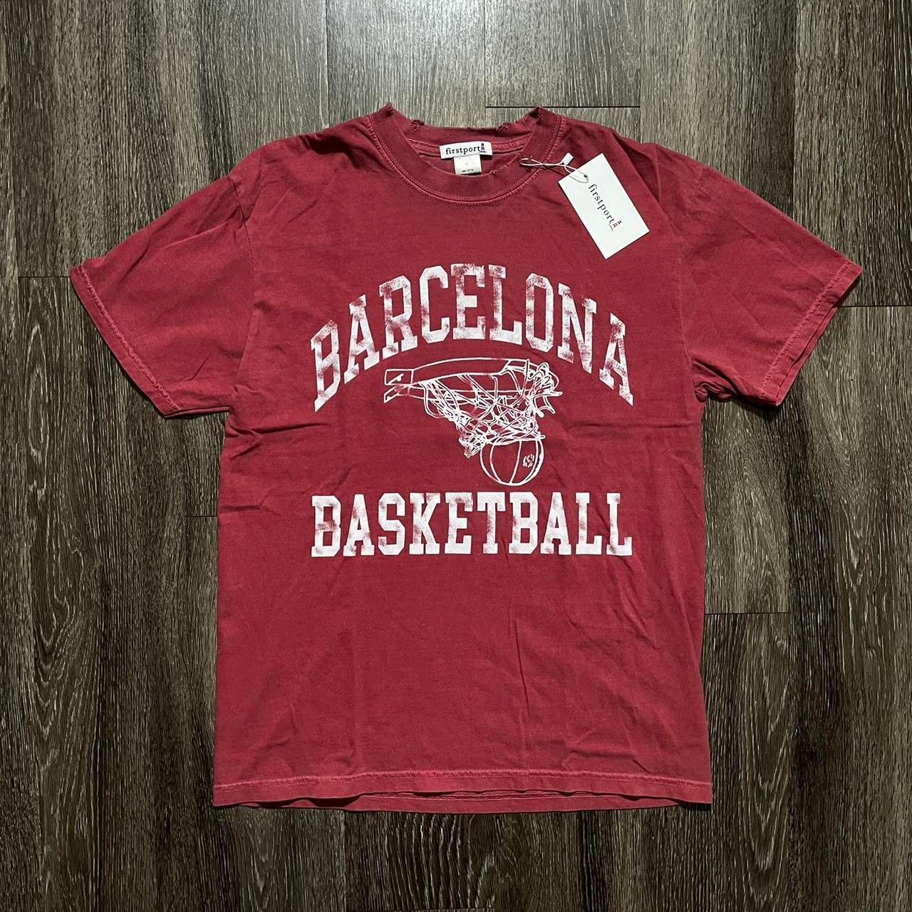 Vintage [Avg. Resell: $45] Firstport "Barcelona Basketball" Shirt Size US S / EU 44-46 / 1 - 1 Thumbnail