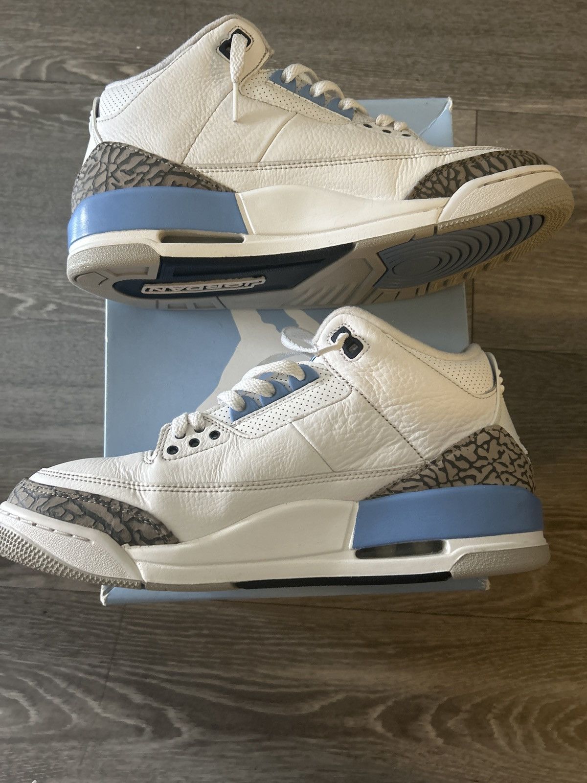Jordan Brand Jordan 3 unc size 10 Size US 10 / EU 43 - 2 Thumbnail