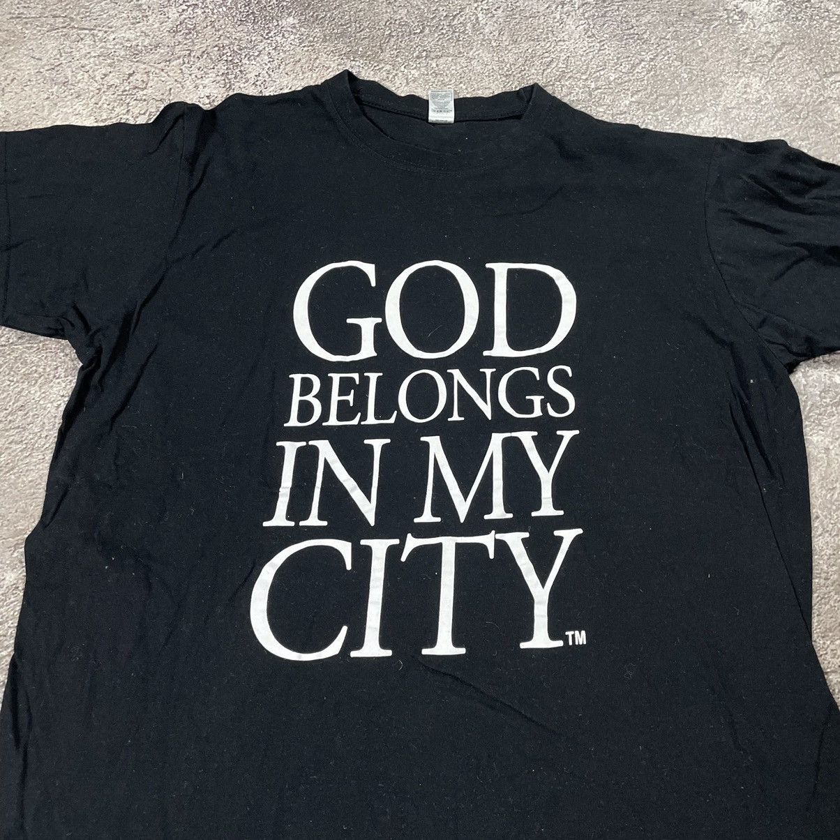 Vintage Vintage Y2K Graphic Tee God Belongs in My City Slogan Skate Size US S / EU 44-46 / 1 - 4 Thumbnail