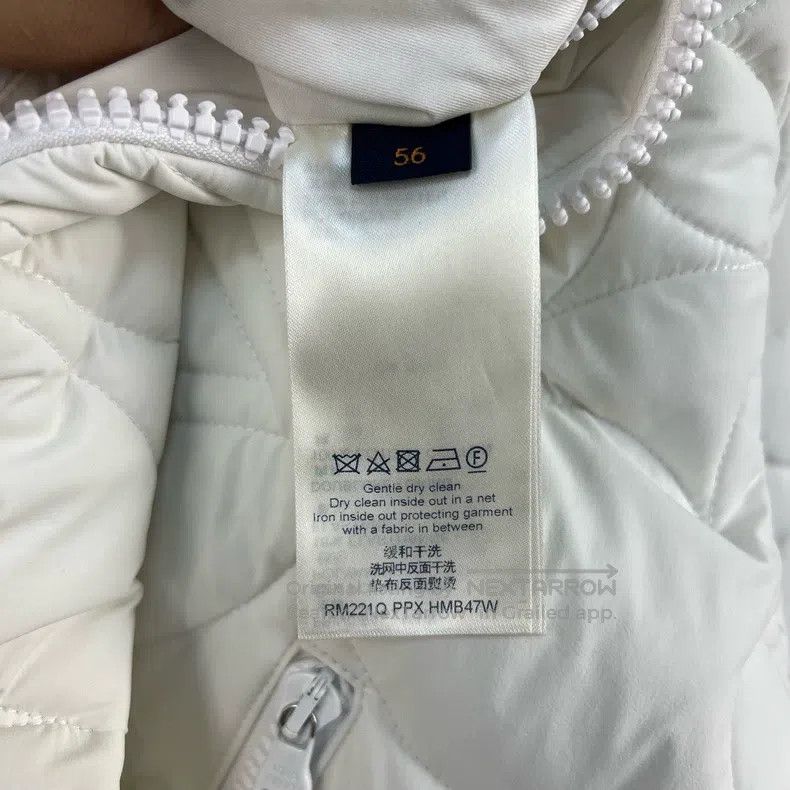 Louis Vuitton Louis Vuitton FW22 Solid Quilted Logo Hooded Cotton Jacket Size US XL / EU 56 / 4 - 5 Thumbnail