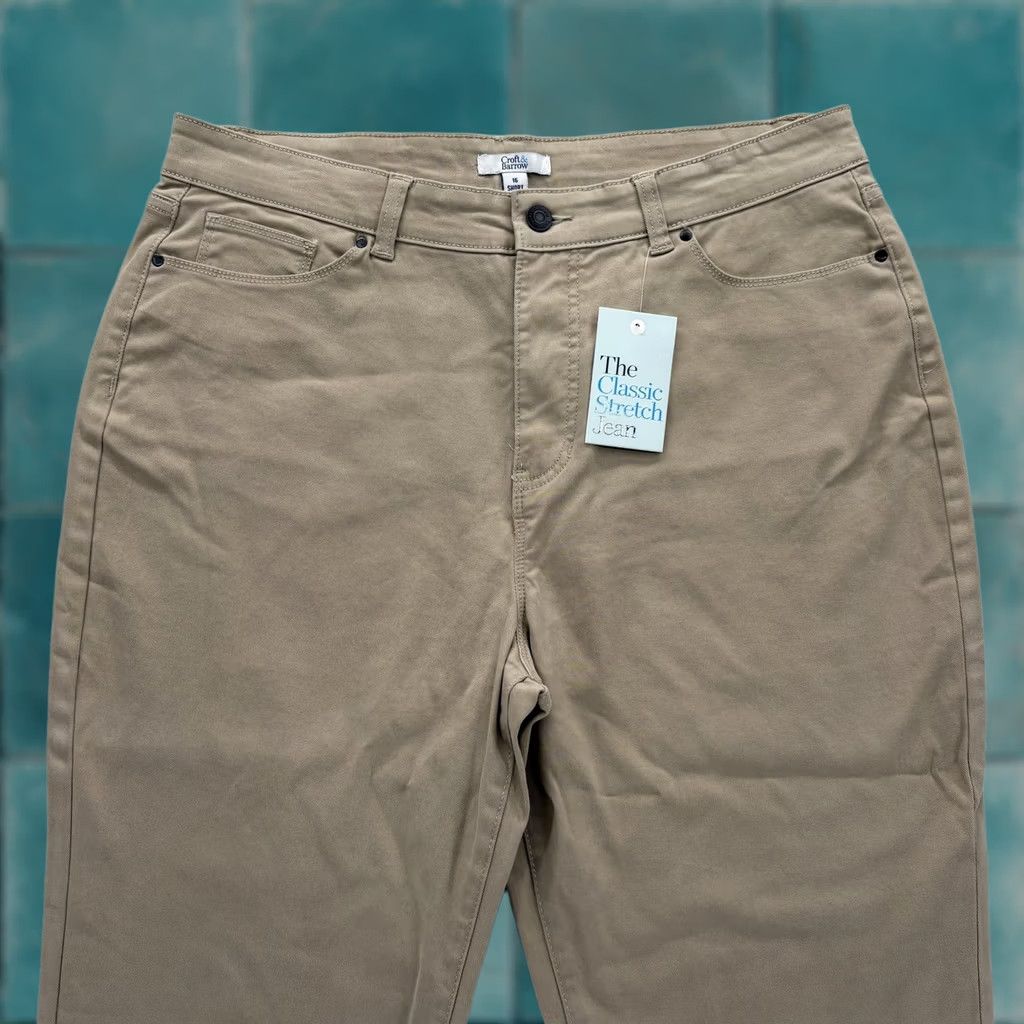 Croft & Barrow Croft & Barrow Jeans Womens 16 Short Tan Classic Stretch Tummy Control Comfort Size 38" / US 16 / IT 52 - 1 Thumbnail