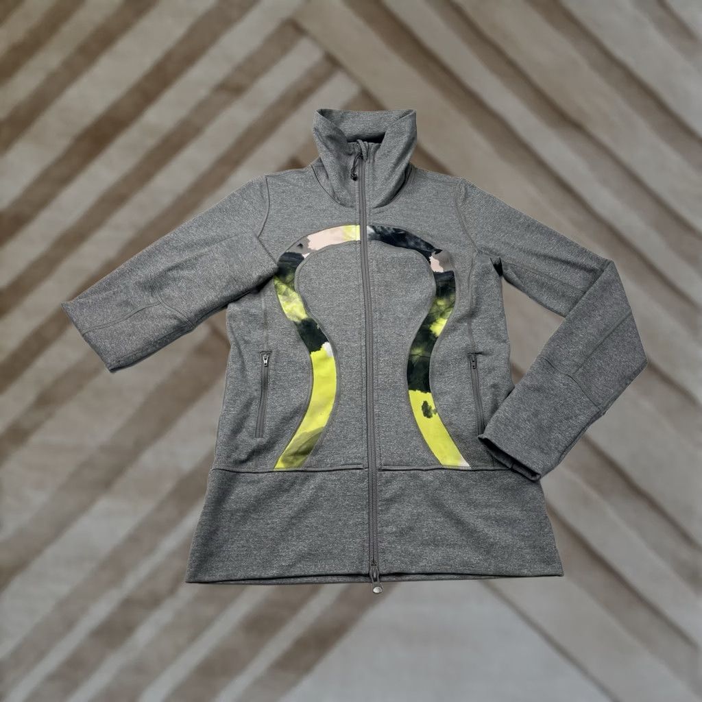 Lululemon Lululemon Womens Jacket Full Zip Gray with Yellow Thumbhole Size 4 Athletic Slim/Basic Jacket Run Gym Yoga Outdoor Athleisure Logo Women XS-? Size S / US 4 / IT 40 - 1 Thumbnail
