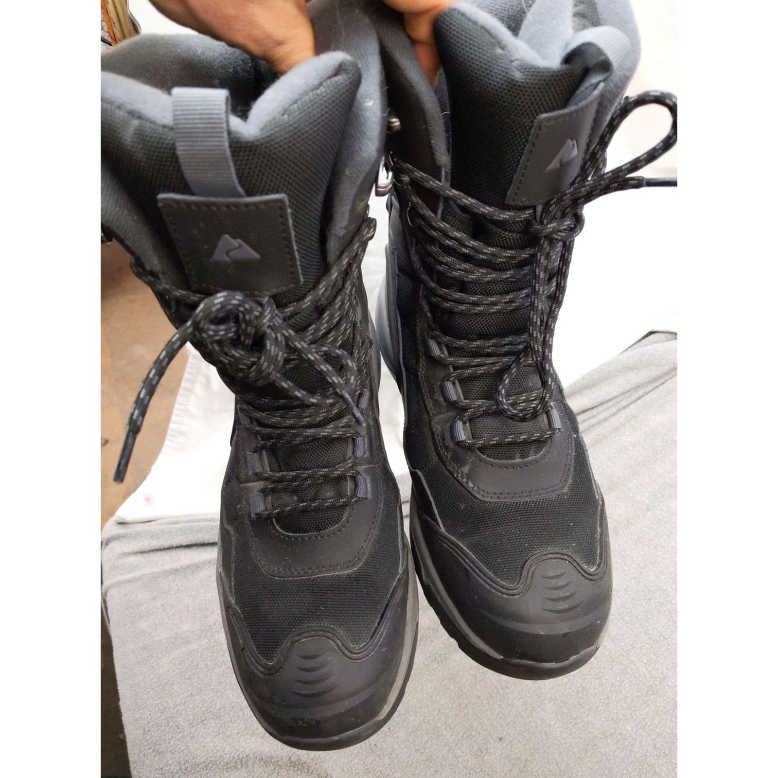 Vintage Ozark Trail Mens Snow Boots 8 Black Waterproof Thinsulate MNOT44CK002L Leather Mid-Calf Winter Hiking Hiking Womens Mens? Size US 8 / EU 41 - 4 Thumbnail