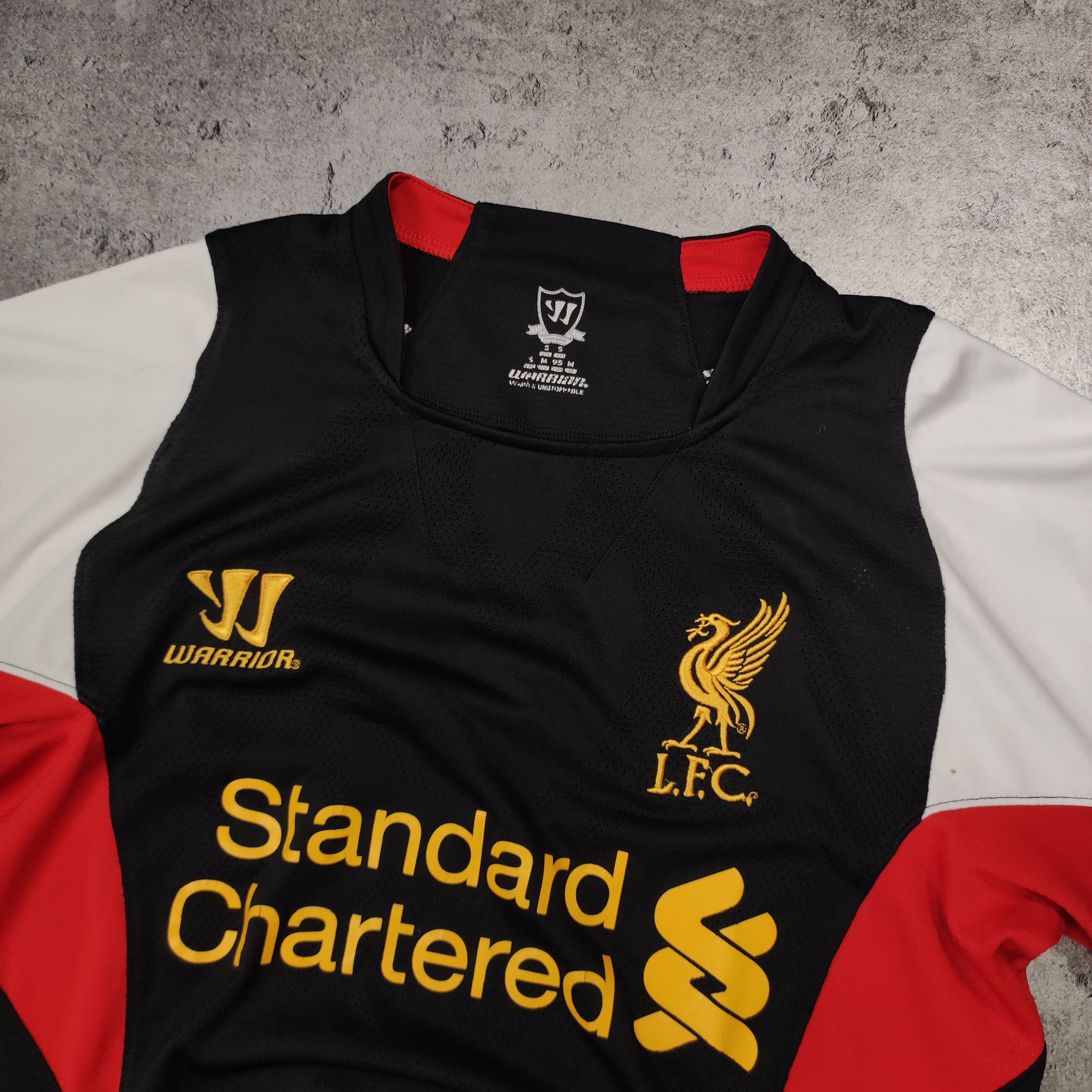 Other RARE Warrior Liverpool FC Match Football Soccer Jersey Size US S / EU 44-46 / 1 - 4 Thumbnail