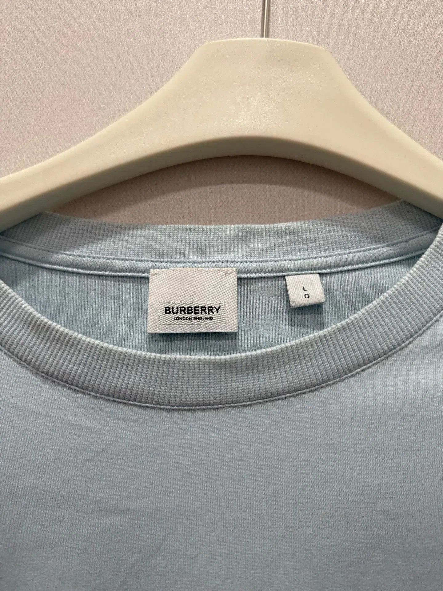 Burberry Burberry Short. Size US L / EU 52-54 / 3 - 2 Thumbnail