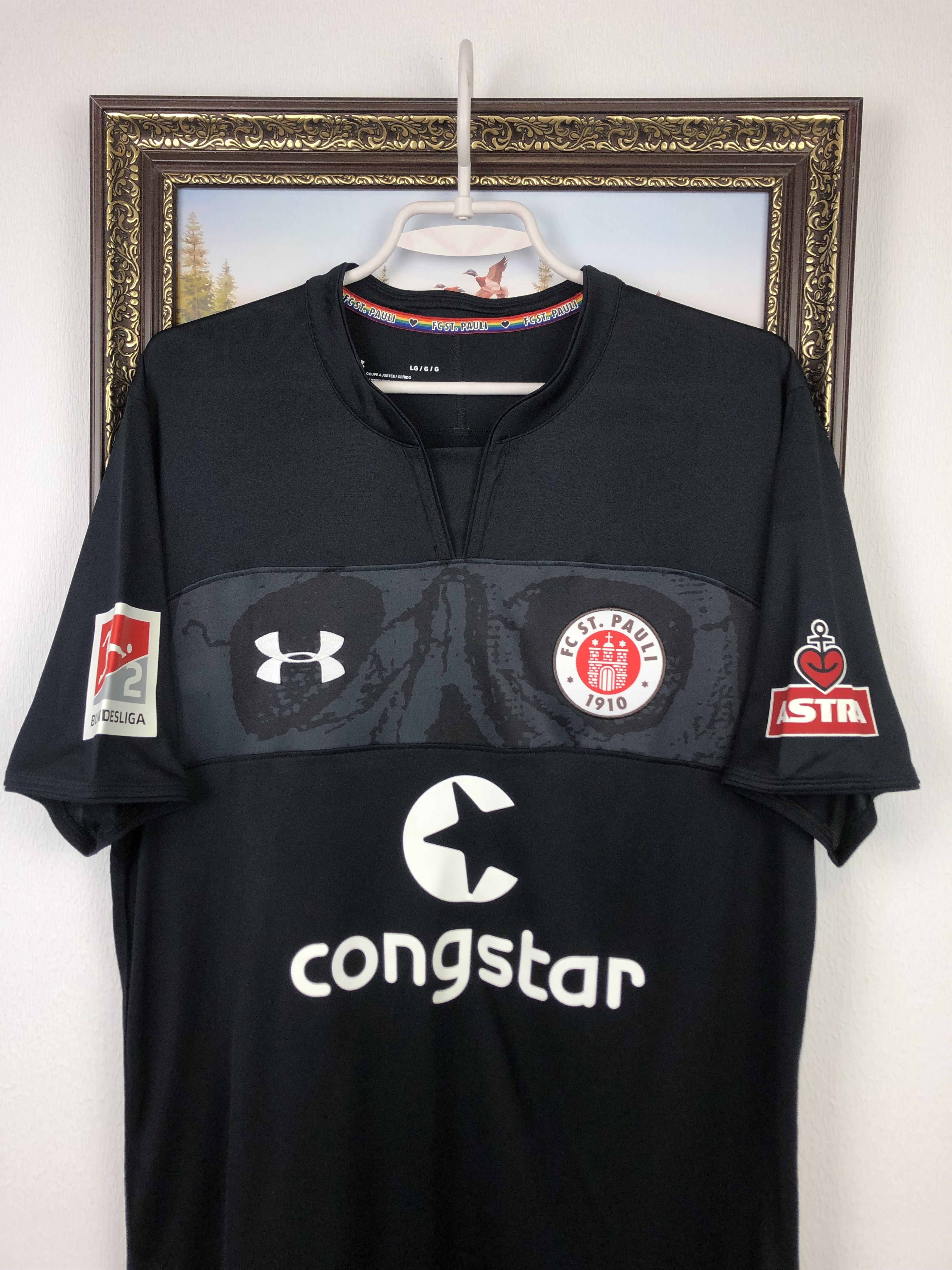 Under Armour St Pauli football shirt 2018 Soccer #29 Schneider Jersey Size US L / EU 52-54 / 3 - 4 Thumbnail