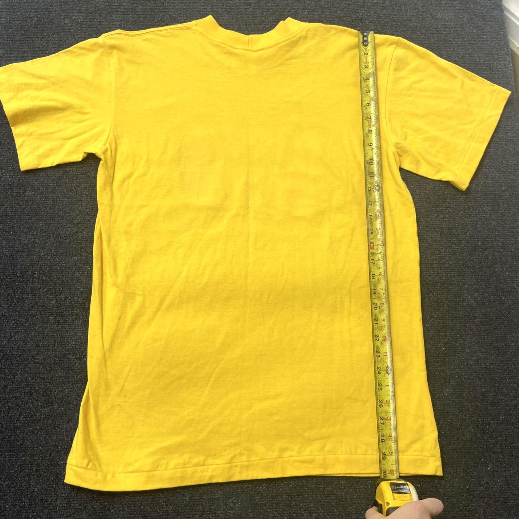 Vintage Carnival Shirt Mens XL Yellow Crew Neck Short Sleeve Graphic Tee Nautical Ocean Cruise Lighthouse Size US XL / EU 56 / 4 - 4 Thumbnail