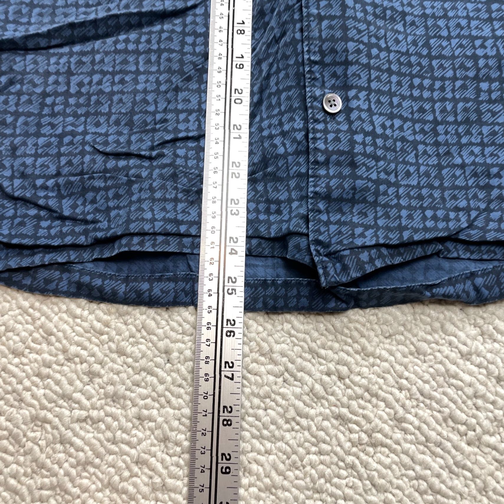 Theory Theory Button-Up Shirt Mens Small Blue Short Sleeve Collared Lyocell Top Adult Size US S / EU 44-46 / 1 - 5 Thumbnail