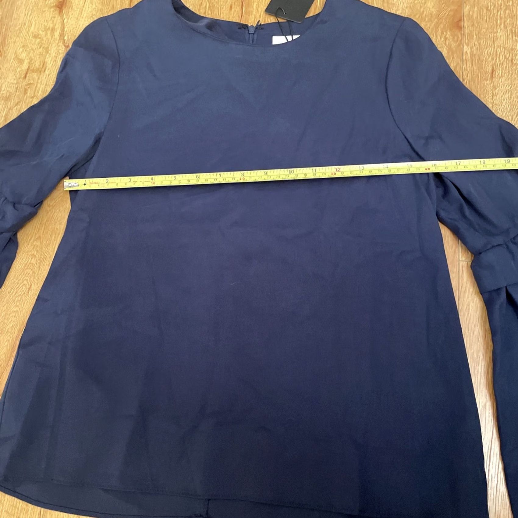 Bell NWT J.O.A. Blouse Womens XS Navy Cathedral Long Tie Ruffle Bell Sleeve Unique Size XS / US 0-2 / IT 36-38 - 3 Thumbnail