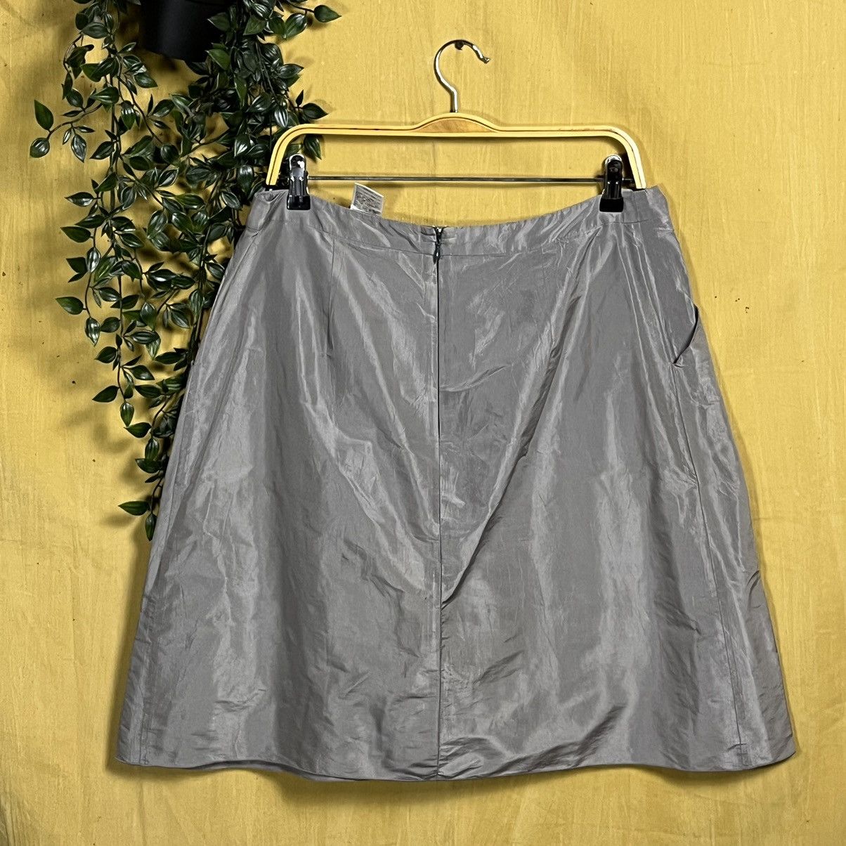 Jil Sander a37 Jil Sander Navy Silk Skirt Size 33" - 2 Thumbnail