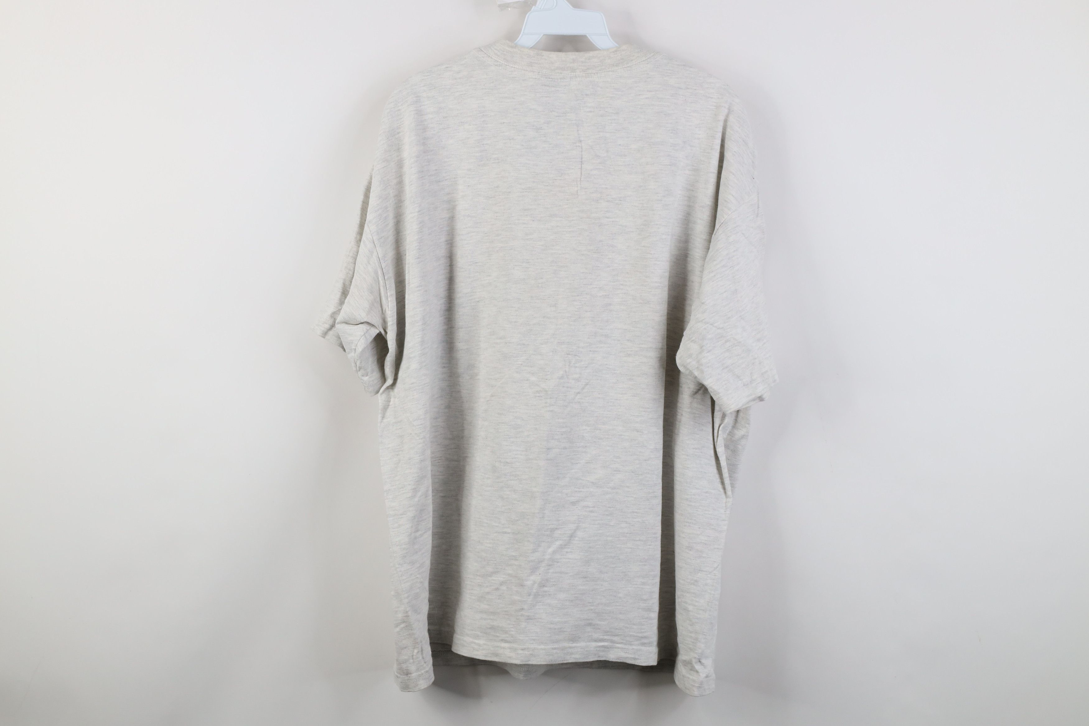 Vintage Vintage 90s Streetwear African Harlem New York T-Shirt Gray Size US L / EU 52-54 / 3 - 12 Thumbnail