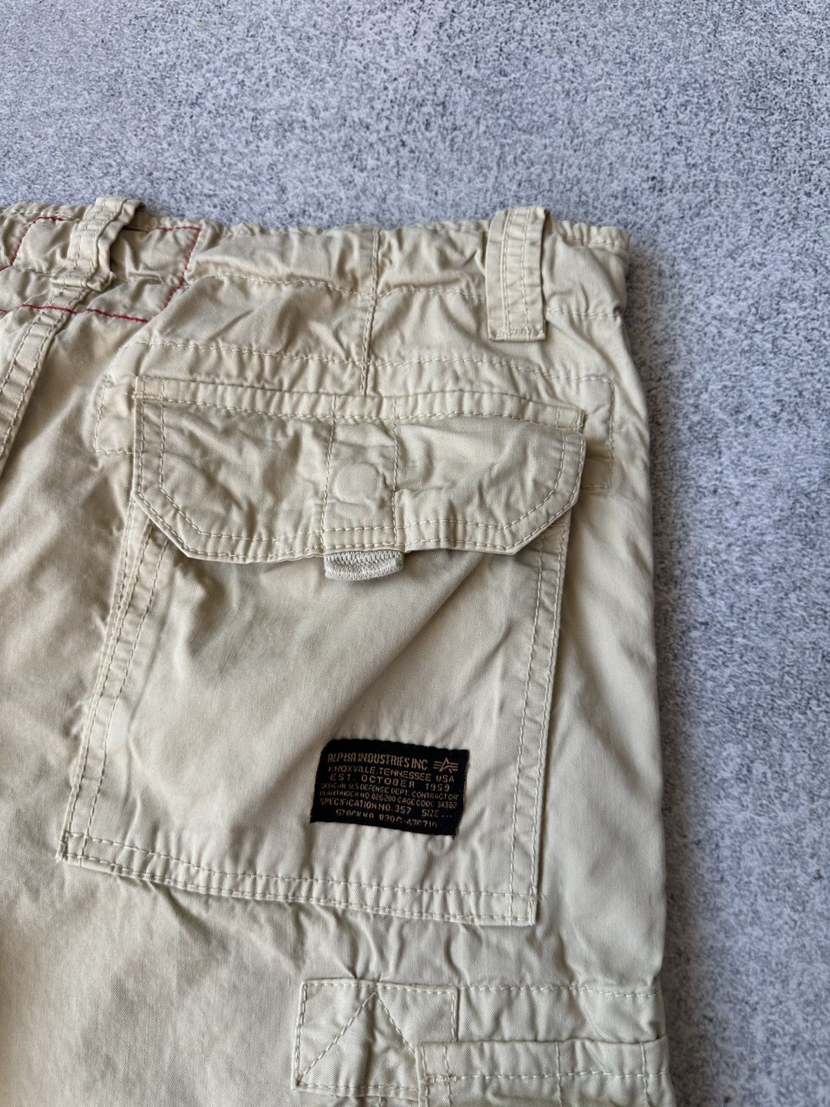 Alpha Industries × Vintage Vintage Alpha Industries Cargo Shorts Size US 32 / EU 48 - 11 Thumbnail